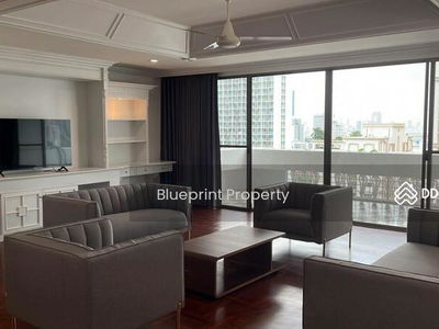 Govind Tower, Bangkok, Thailand Govind Tower, Bangkok, Thailand