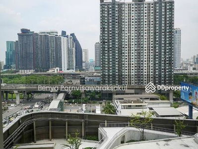 The Esse at Singha Complex, Bangkok, Thailand The Esse at Singha Complex, Bangkok, Thailand