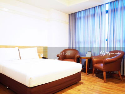 Bavana Surawong, next to BTS Saladaeng, Chula Hospital, MRT Silom, Bangkok, Thailand Bavana Surawong, next to BTS Saladaeng, Chula Hospital, MRT Silom, Bangkok, Thailand