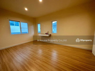 Magnoly Village, Sriracha, Chonburi, Chon Buri, Thailand Magnoly Village, Sriracha, Chonburi, Chon Buri, Thailand