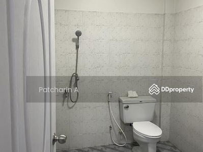 3 storey Townhouse near The Mall Bangkapi, Bangkok, Thailand 3 storey Townhouse near The Mall Bangkapi, Bangkok, Thailand