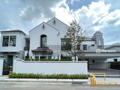 Nantawan Rama 9 New Krungthepkreetha, Bangkok, Thailand Nantawan Rama 9 New Krungthepkreetha, Bangkok, Thailand