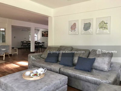 10310, Bangkok, Thailand 10310, Bangkok, Thailand