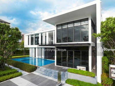 The City Sukhumvit-Bangna, Bangkok, Thailand The City Sukhumvit-Bangna, Bangkok, Thailand