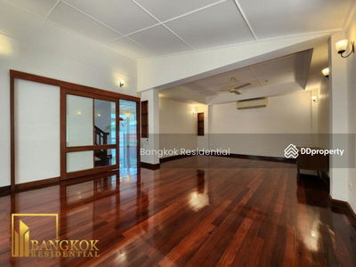 Detached House, Bangkok, Thailand Detached House, Bangkok, Thailand