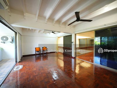 10400, Bangkok, Thailand 10400, Bangkok, Thailand