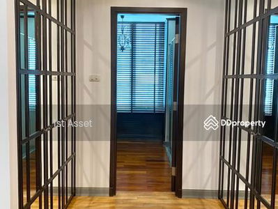 The Empire Place, Bangkok, Thailand The Empire Place, Bangkok, Thailand