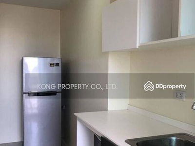 Dbura Prannok, Bangkok, Thailand Dbura Prannok, Bangkok, Thailand