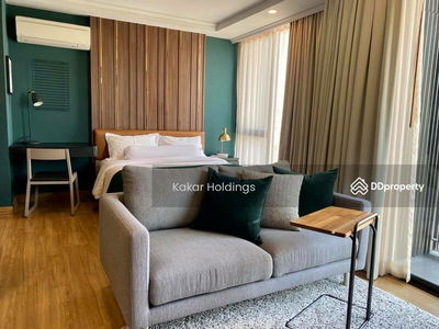 Fynn Aree, Bangkok, Thailand Fynn Aree, Bangkok, Thailand