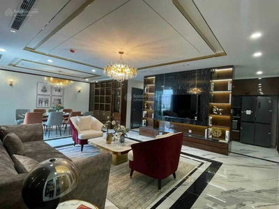 Green Diamond 93 Lang Ha, Vietnam Green Diamond 93 Lang Ha, Vietnam