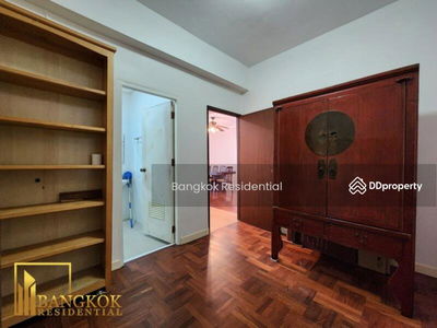Grand Ville House 1(Sukhumvit 24) condominium, Bangkok, Thailand Grand Ville House 1(Sukhumvit 24) condominium, Bangkok, Thailand
