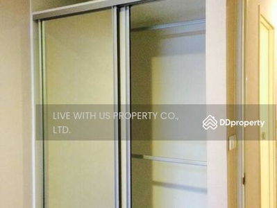 Fuse Chan-Sathorn, Bangkok, Thailand Fuse Chan-Sathorn, Bangkok, Thailand