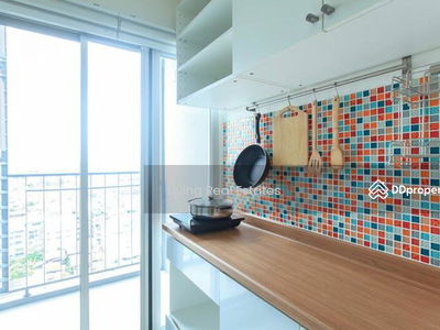 U Delight @ Talat Phlu Station, Bangkok, Thailand U Delight @ Talat Phlu Station, Bangkok, Thailand