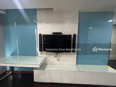 Rent Condo 3 bedrooms 231 sqm., high floor @ Sukhumvit 11, Bangkok, Thailand Rent Condo 3 bedrooms 231 sqm., high floor @ Sukhumvit 11, Bangkok, Thailand
