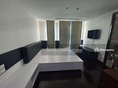 Rent Condo 3 bedrooms 231 sqm., high floor @ Sukhumvit 11, Bangkok, Thailand Rent Condo 3 bedrooms 231 sqm., high floor @ Sukhumvit 11, Bangkok, Thailand
