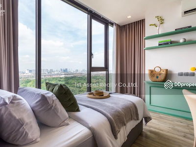 The Line Jatujak-Mochit, Bangkok, Thailand The Line Jatujak-Mochit, Bangkok, Thailand