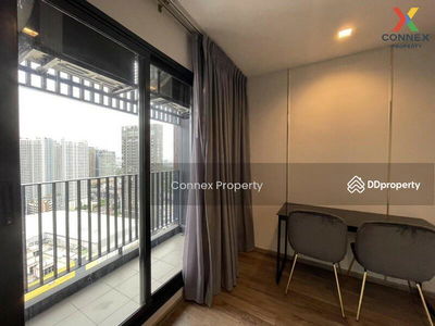 Life Ladprao Valley, Bangkok, Thailand Life Ladprao Valley, Bangkok, Thailand