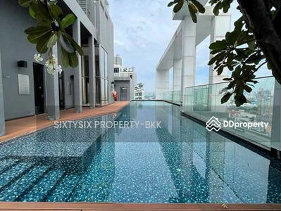 Life Sukhumvit 48, Bangkok, Thailand Life Sukhumvit 48, Bangkok, Thailand