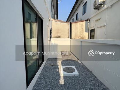 Baanfah Townee Pinklao-Sai 5, Nakhon Pathom, Thailand Baanfah Townee Pinklao-Sai 5, Nakhon Pathom, Thailand