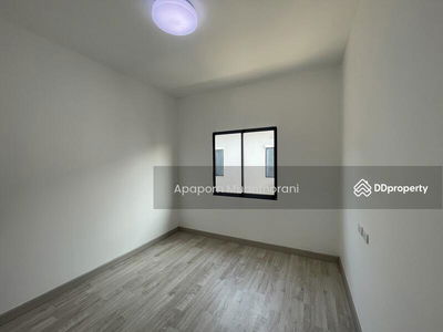 Baanfah Townee Pinklao-Sai 5, Nakhon Pathom, Thailand Baanfah Townee Pinklao-Sai 5, Nakhon Pathom, Thailand