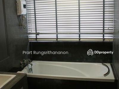 Supalai Place Sukhumvit 39, Bangkok, Thailand Supalai Place Sukhumvit 39, Bangkok, Thailand