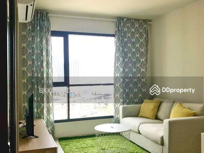 Life Sukhumvit 48, Bangkok, Thailand Life Sukhumvit 48, Bangkok, Thailand