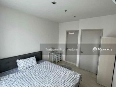 Life Sukhumvit 48, Bangkok, Thailand Life Sukhumvit 48, Bangkok, Thailand