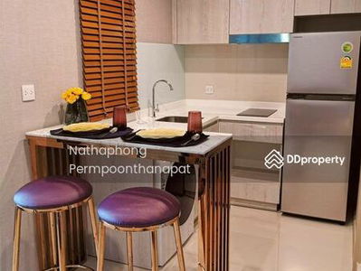 Life One Wireless, Bangkok, Thailand Life One Wireless, Bangkok, Thailand