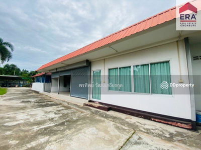 Single house, Bang Phra Subdistrict, Si Racha District, Chon Buri Province, Chon Buri, Thailand Single house, Bang Phra Subdistrict, Si Racha District, Chon Buri Province, Chon Buri, Thailand