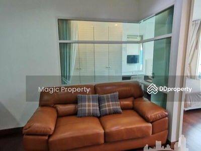 Ivy Thonglor, Bangkok, Thailand Ivy Thonglor, Bangkok, Thailand