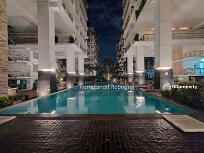 Waterford Sukhumvit 50 condominium, Bangkok, Thailand Waterford Sukhumvit 50 condominium, Bangkok, Thailand