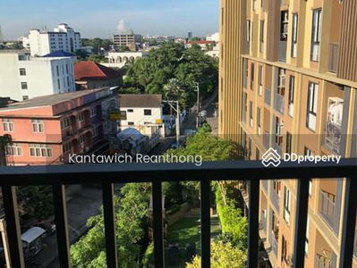 The Tree Onnut Station, Bangkok, Thailand The Tree Onnut Station, Bangkok, Thailand