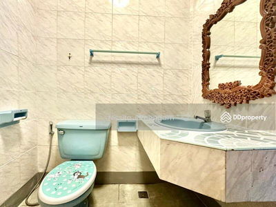 2-story detached house, Ling Chan location, 6 bedrooms, 4 bathrooms, area 120 sq m. DBH-R028, Bangkok., Thailand 2-story detached house, Ling Chan location, 6 bedrooms, 4 bathrooms, area 120 sq m. DBH-R028, Bangkok., Thailand