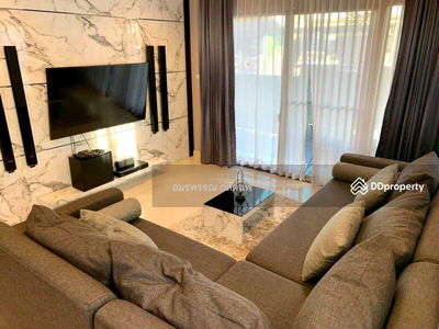 The Plant Estique Pattanakarn 38, Bangkok, Thailand The Plant Estique Pattanakarn 38, Bangkok, Thailand