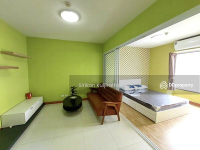 Fuse Mobius Ramkhamhaeng Klongton, Bangkok, Thailand Fuse Mobius Ramkhamhaeng Klongton, Bangkok, Thailand