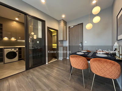 Whizdom Essence, Bangkok, Thailand Whizdom Essence, Bangkok, Thailand