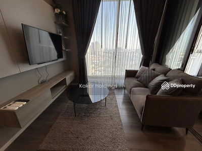 Whizdom Essence, Bangkok, Thailand Whizdom Essence, Bangkok, Thailand