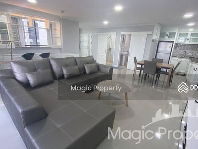 Supalai Place Sukhumvit 39, Bangkok, Thailand Supalai Place Sukhumvit 39, Bangkok, Thailand