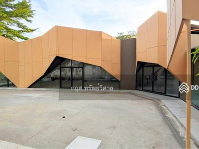 NS Tower Central City Bangna, Bangkok, Thailand NS Tower Central City Bangna, Bangkok, Thailand