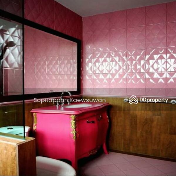 10110, Bangkok, Thailand 10110, Bangkok, Thailand