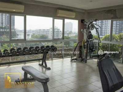 Von Napa Sukhumvit 38, Bangkok, Thailand Von Napa Sukhumvit 38, Bangkok, Thailand