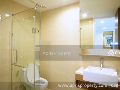 15 Sukhumvit Residences, Bangkok, Thailand 15 Sukhumvit Residences, Bangkok, Thailand