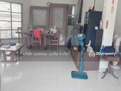 Home Office, Corner Unit, Pet friendly | 4 Bedrooms House for Rent in Charoenkrung, Bangkok AA35973, Bangkok, Thailand Home Office, Corner Unit, Pet friendly | 4 Bedrooms House for Rent in Charoenkrung, Bangkok AA35973, Bangkok, Thailand