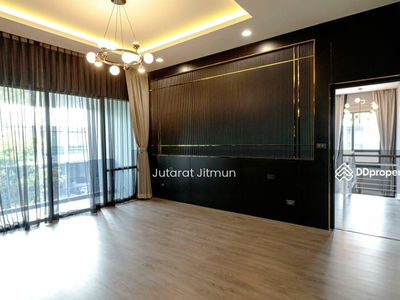 Setthasiri-Krungthep Kreetha 2, Bangkok, Thailand Setthasiri-Krungthep Kreetha 2, Bangkok, Thailand