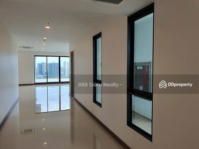 Supalai Premier Charoen Nakhon, Bangkok, Thailand Supalai Premier Charoen Nakhon, Bangkok, Thailand