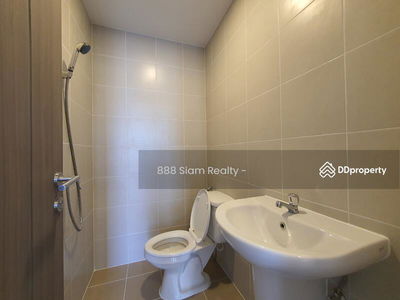 Supalai Premier Charoen Nakhon, Bangkok, Thailand Supalai Premier Charoen Nakhon, Bangkok, Thailand