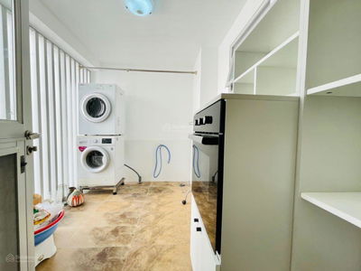 The Peak, Vietnam The Peak, Vietnam