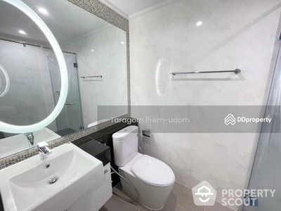 Supalai Oriental Sukhumvit 39, Bangkok, Thailand Supalai Oriental Sukhumvit 39, Bangkok, Thailand