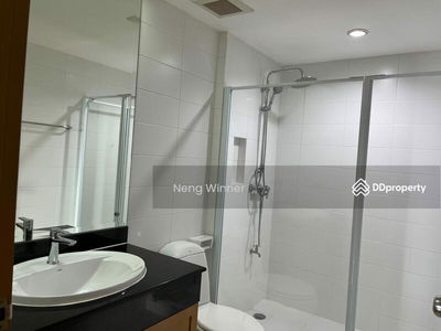 Queen's Park View, Bangkok, Thailand Queen's Park View, Bangkok, Thailand