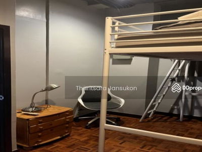 Prasanmitr Condominium, Bangkok, Thailand Prasanmitr Condominium, Bangkok, Thailand